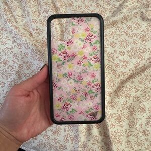 iphone 11 pro max wildflower brand Floral Pattern Phone Case - Pink and Black